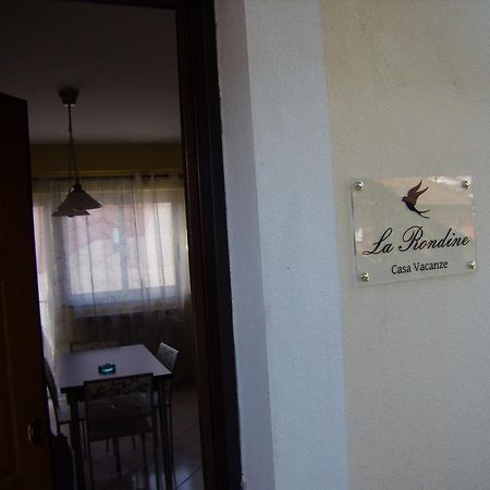 Casa Vacanza La Rondine Valmontone Bagian luar foto